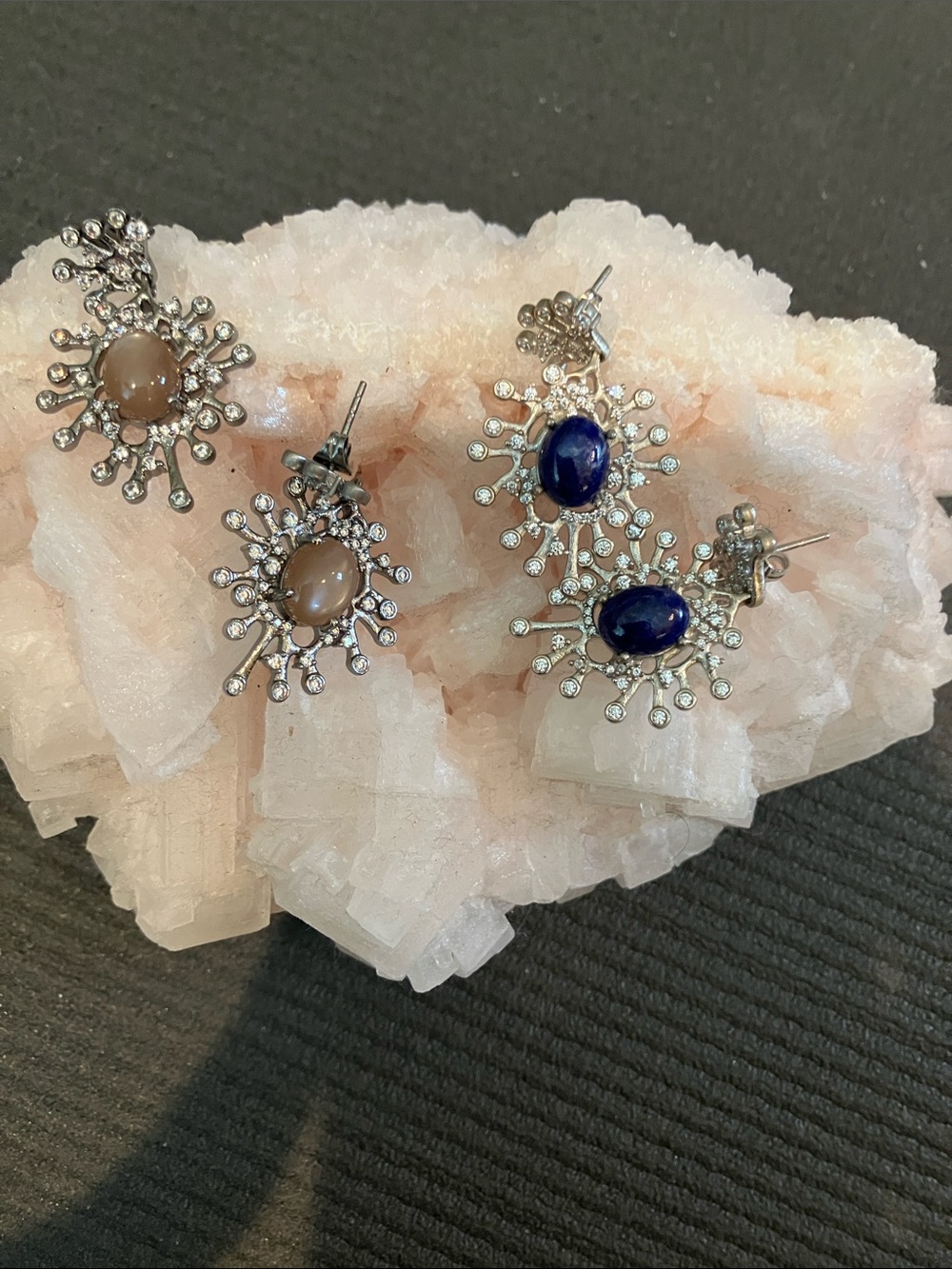 Sunburst Cabochon Stud Earrings in Navy Blue and Taupe - Elegant Women's Jewelry